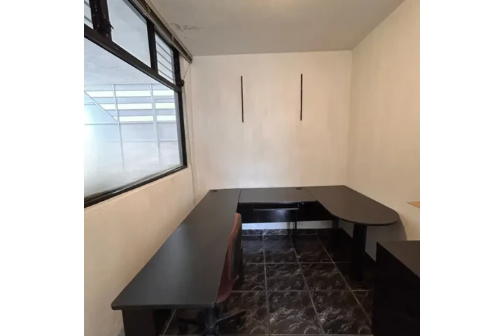 $1 : Casa en Alquiler image 9