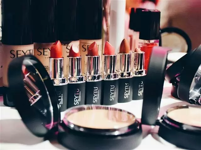 Cosmetica For Life image 2