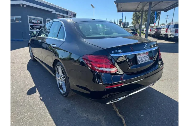$20998 : 2019 Mercedes-Benz E-Class E image 8