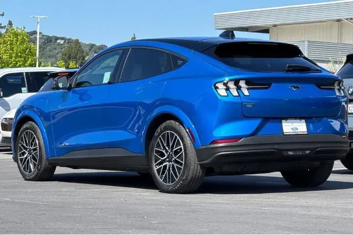 $39277 : Ford Mustang Mach-E 2025 AWD image 6