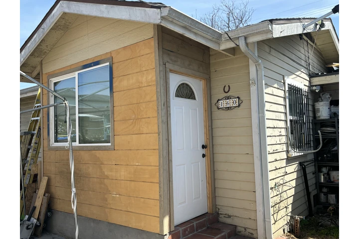 $2250 : Rento casita de 2 recamaras image 3