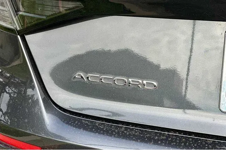 $24996 : Honda Accord 2024 EX 4dr Sed image 9