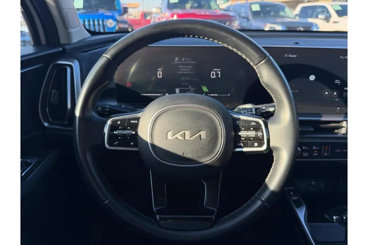 2024 Sorento S 2WD image 9