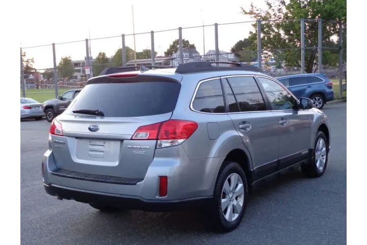 $8450 : 2011 Outback 2.5i Limited image 8