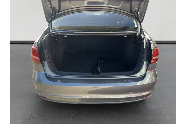 Volkswagen Jetta 2017 1.4T S image 8