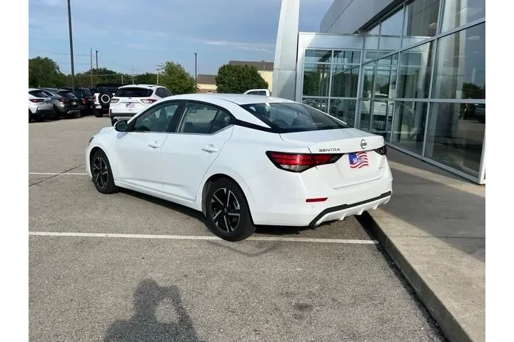 $18500 : Nissan Sentra 2024 SV 4dr Se image 3