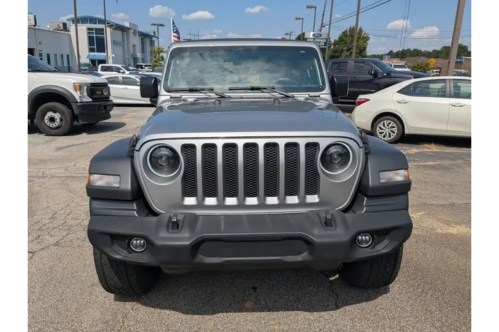 $25995 : Jeep Wrangler Unlimited 2018 image 8
