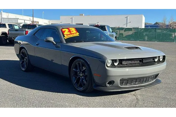 $38484 : Dodge Challenger 2023 GT 2dr image 3