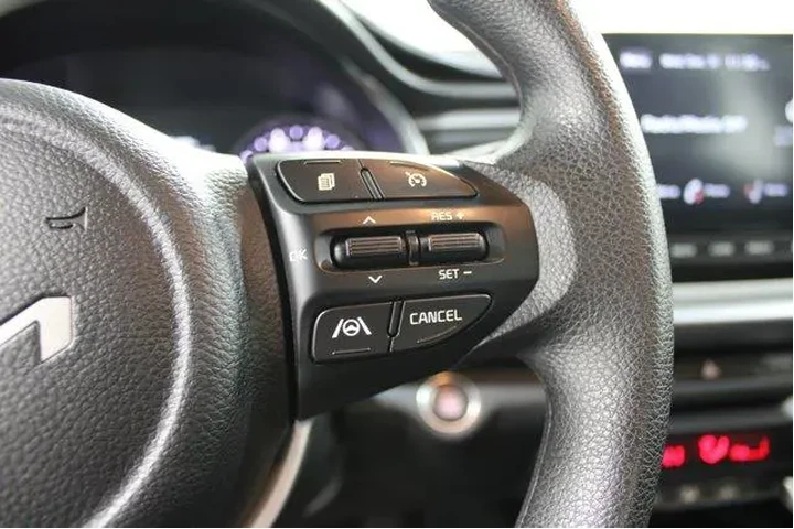 $16989 : Kia Rio 2023 S 4dr Sedan image 10
