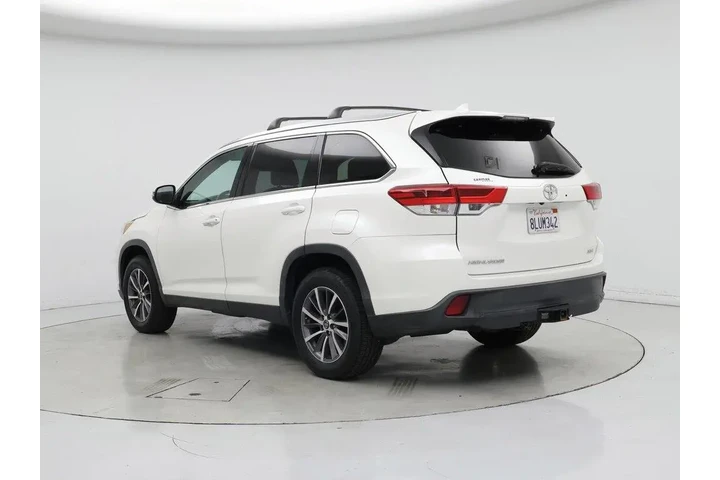 $29998 : Toyota Highlander 2019 XLE 4 image 2