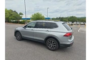$15990 : Volkswagen Tiguan 2021 AWD S thumbnail