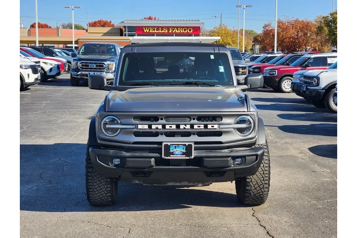 $35059 : Ford Bronco 2023 4x4 Big Ben image 2