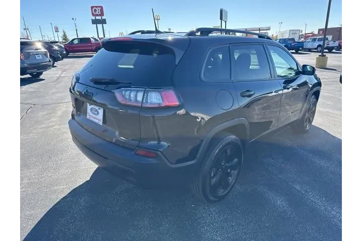 $16912 : Jeep Cherokee 2020 4x4 Latit image 6