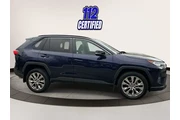 $20995 : Toyota RAV4 2020 AWD XLE Pre thumbnail