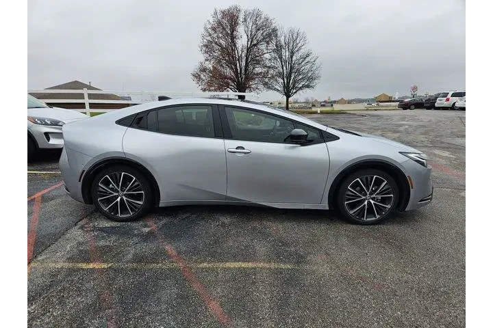 $27500 : Toyota Prius 2023 Limited 4d image 4