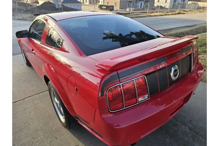 $8995 : 2006 Mustang GT Deluxe image 7