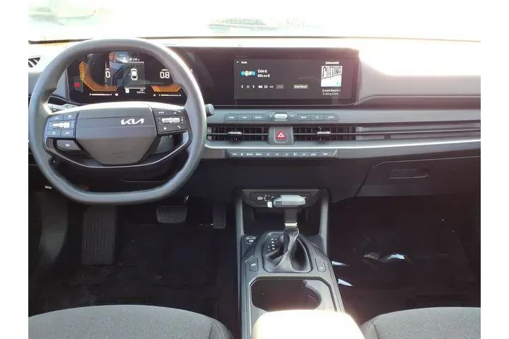 $22282 : Kia K4 2025 LXS 4dr Sedan image 9