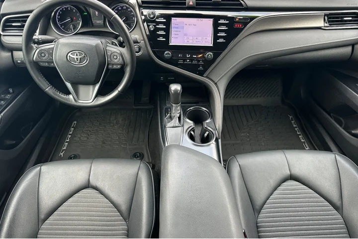 $21500 : Toyota Camry 2019 SE 4dr Sed image 5
