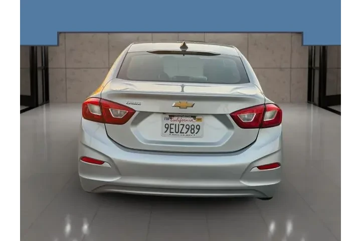 2018 CRUZE image 4