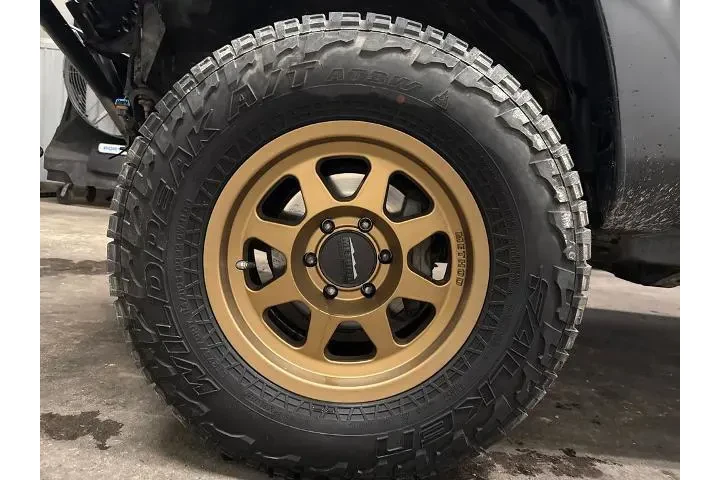 $13901 : Toyota Tacoma 2009 4x4 V6 4d image 7