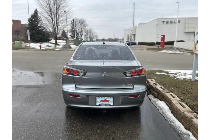 $6990 : 2016 Lancer ES image 4