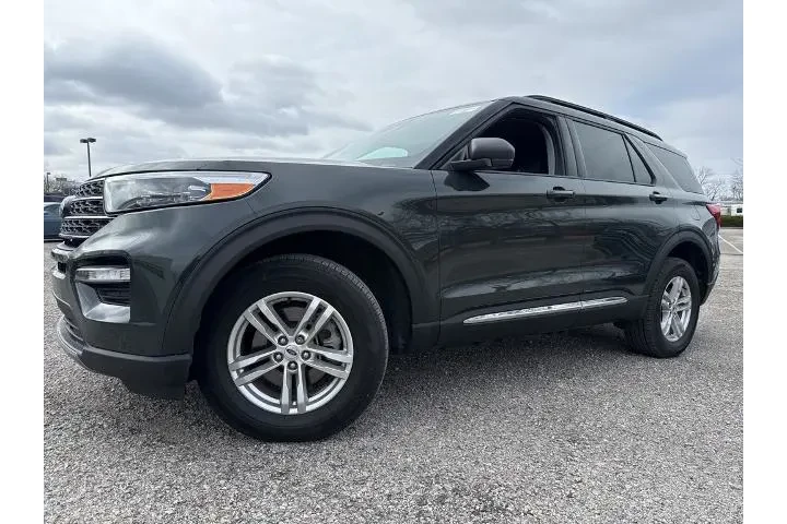 $34000 : Ford Explorer 2023 AWD XLT 4 image 4