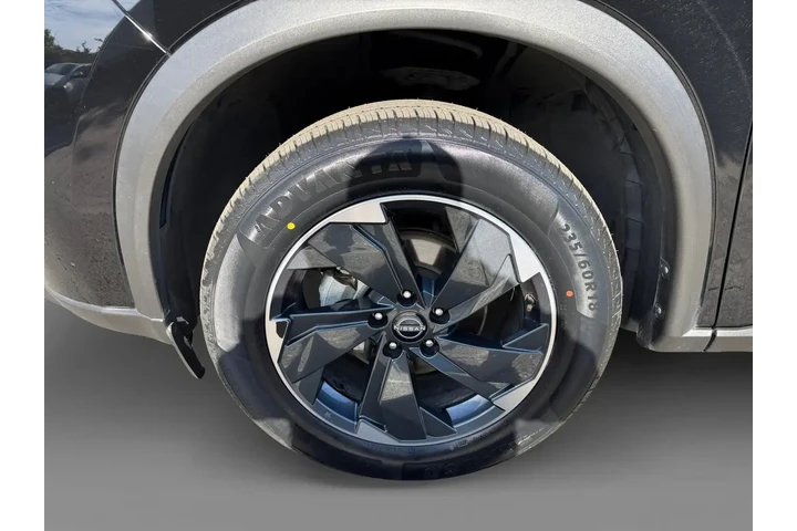 $20200 : Nissan Rogue 2024 AWD SV 4dr image 9