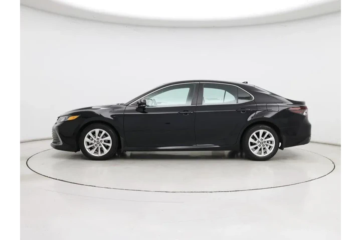 $24998 : Toyota Camry 2023 LE 4dr Sed image 3