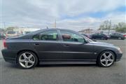 $3995 : 2005 S60 R thumbnail