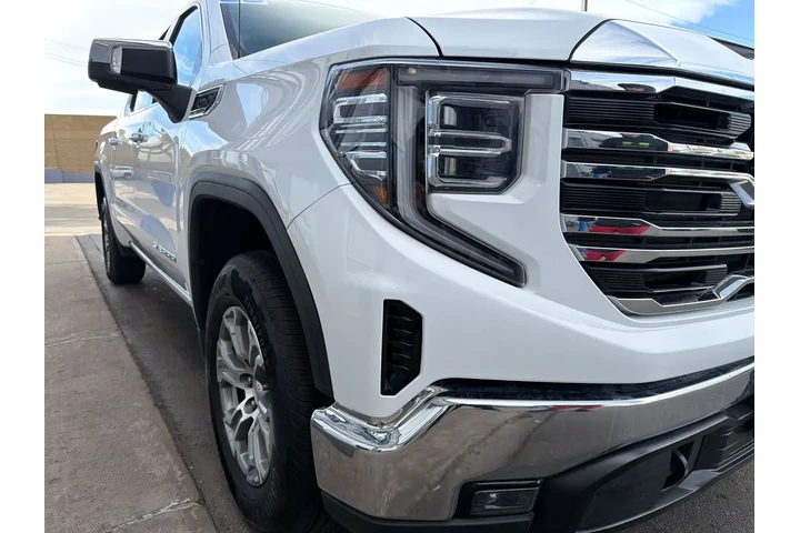 $44995 : 2025 GMC Sierra 1500 4WD Crew image 9