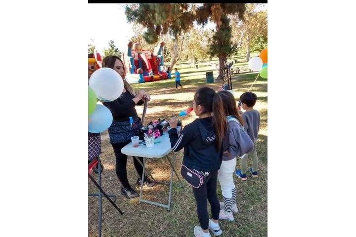 Pinta caritas, globos infantil image 1
