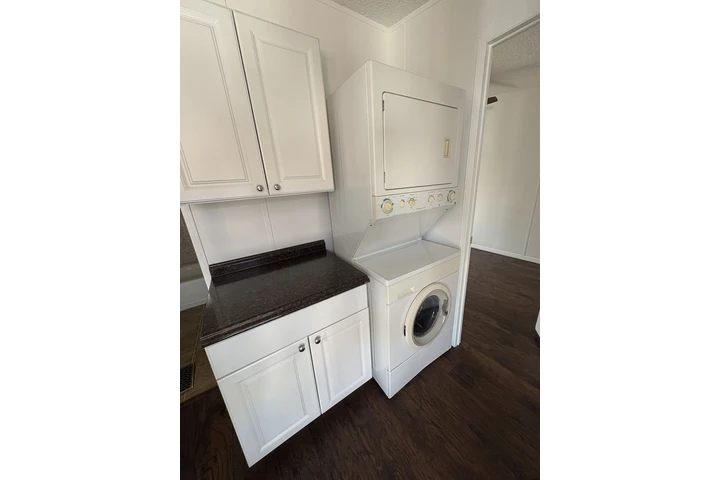 $2300 : Mobil Home-Gardena image 4