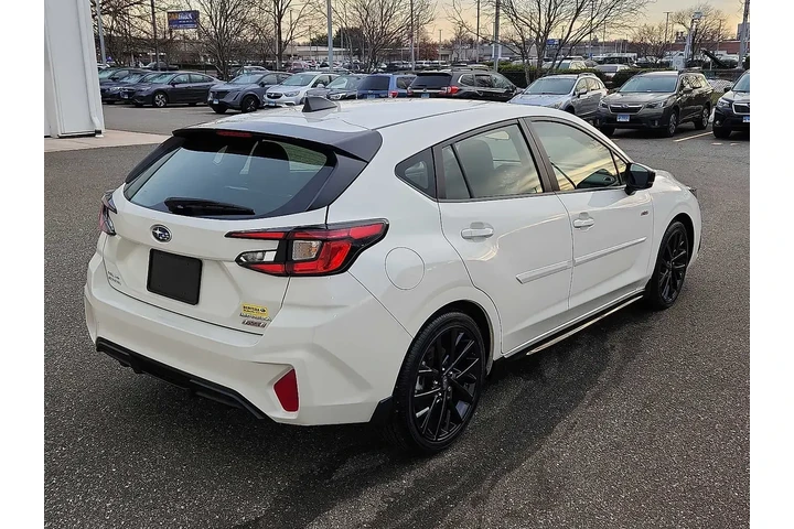 $27476 : Subaru Impreza 2025 AWD RS 4 image 6