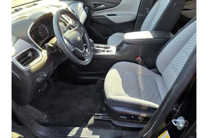 $17991 : Chevrolet Equinox 2020 LS 4d image 3