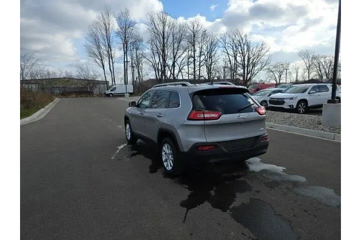 $13500 : Jeep Cherokee 2018 Latitude image 5