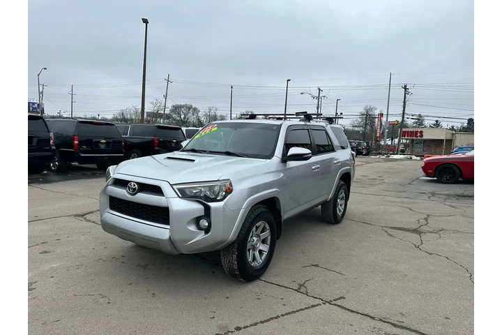 $17980 : 2015 4Runner 4WD 4dr V6 Trail image 6