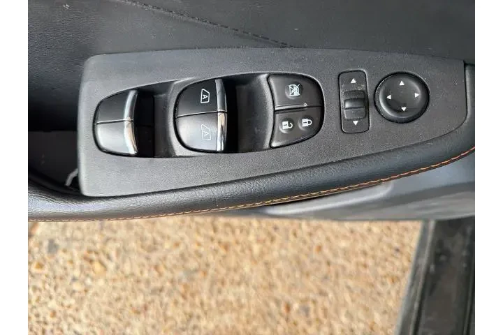 $15916 : Nissan Maxima 2019 3.5 SR 4d image 8