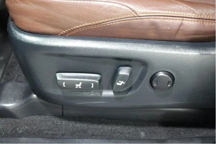 $32982 : Toyota 4Runner 2018 4x4 SR5 image 5