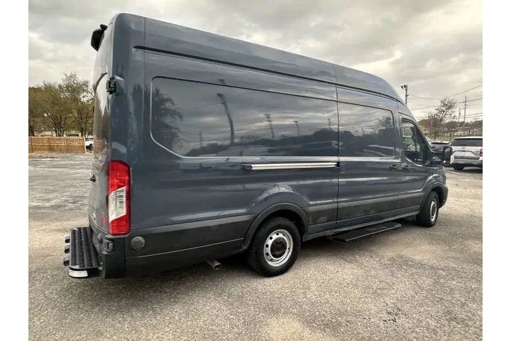 $20999 : 2021 Transit 250 image 7