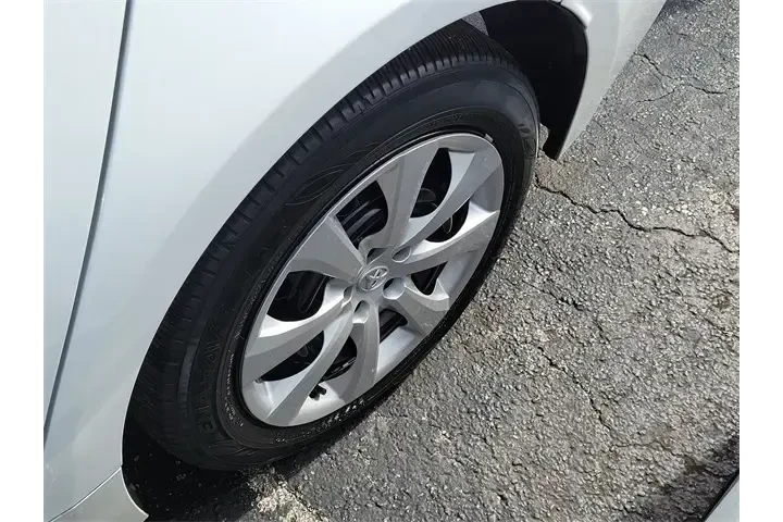 $17450 : Toyota Corolla 2023 LE 4dr S image 7