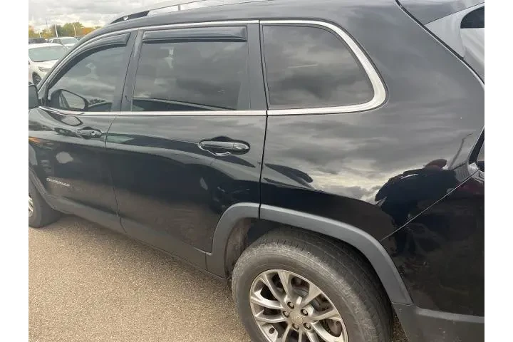 $13600 : Jeep Cherokee 2019 4x4 Latit image 9