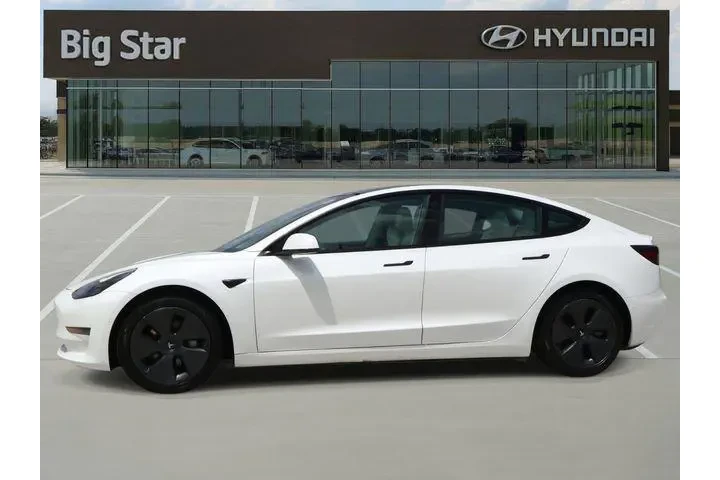 $28213 : Tesla Model 3 2021 Standard image 2