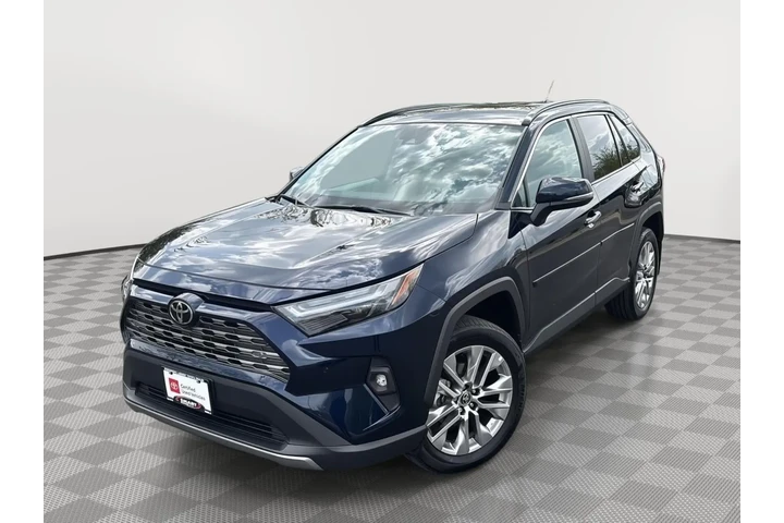 $42299 : Gold Certified 2025 RAV4 Limi image 1