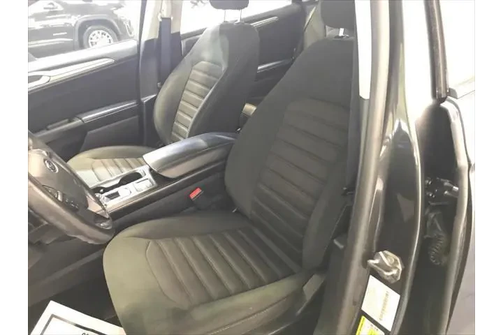 $18989 : Ford Fusion 2018 SE 4dr Seda image 6