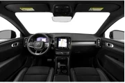 $29977 : Volvo XC40 2022 AWD T5 R-Des thumbnail