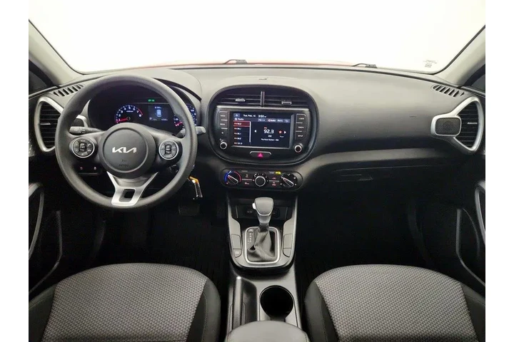 $15998 : Kia Soul 2022 LX 4dr Crossov image 9