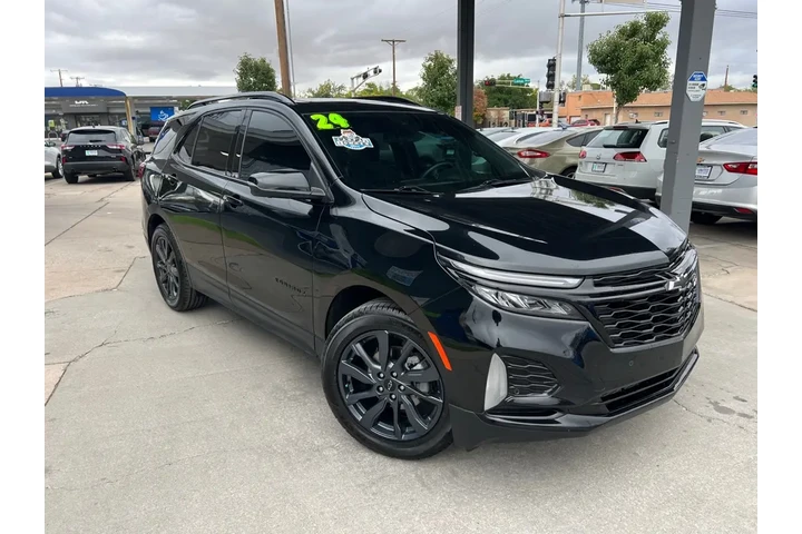 2024 Equinox RS image 3