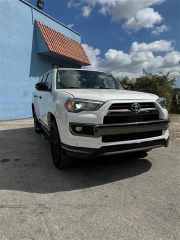 $41500 : Toyota 4Runner limited 4WD image 1