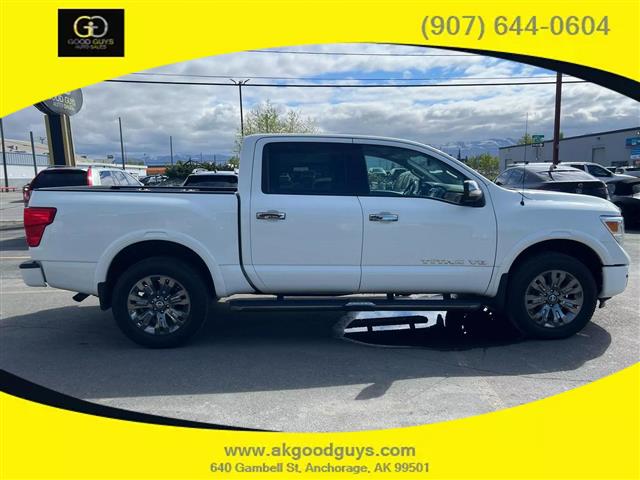 $32999 : 2018 NISSAN TITAN CREW CAB PL image 9