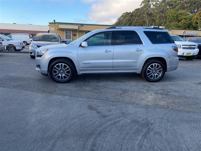 $12999 : 2013 GMC Acadia Denali image 2